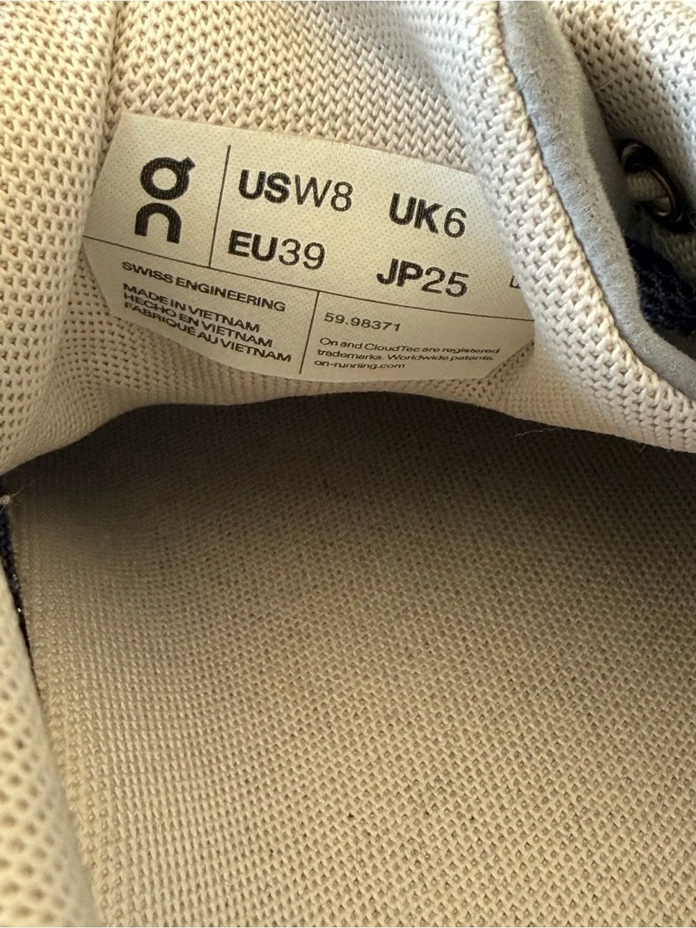 On Cloud 5 Running Shoes Nimbus Lavender Purple Size 8